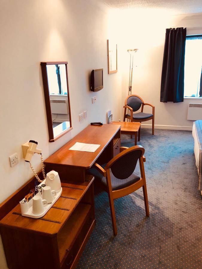 Stoneleigh Park Lodge Ashow Dış mekan fotoğraf